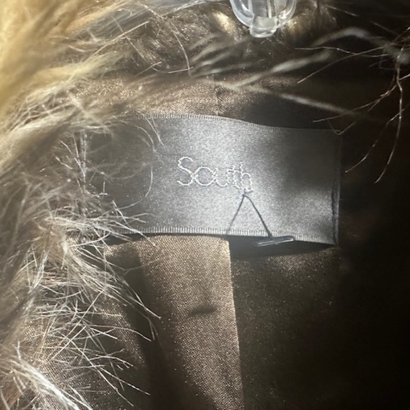 Brand New/Never Worn Stunning Faux Fur Multi- Colored Coat (M) - Picture 5 of 12